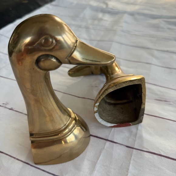 Elegant Brass Duck Bookends - Picture 5 of 11